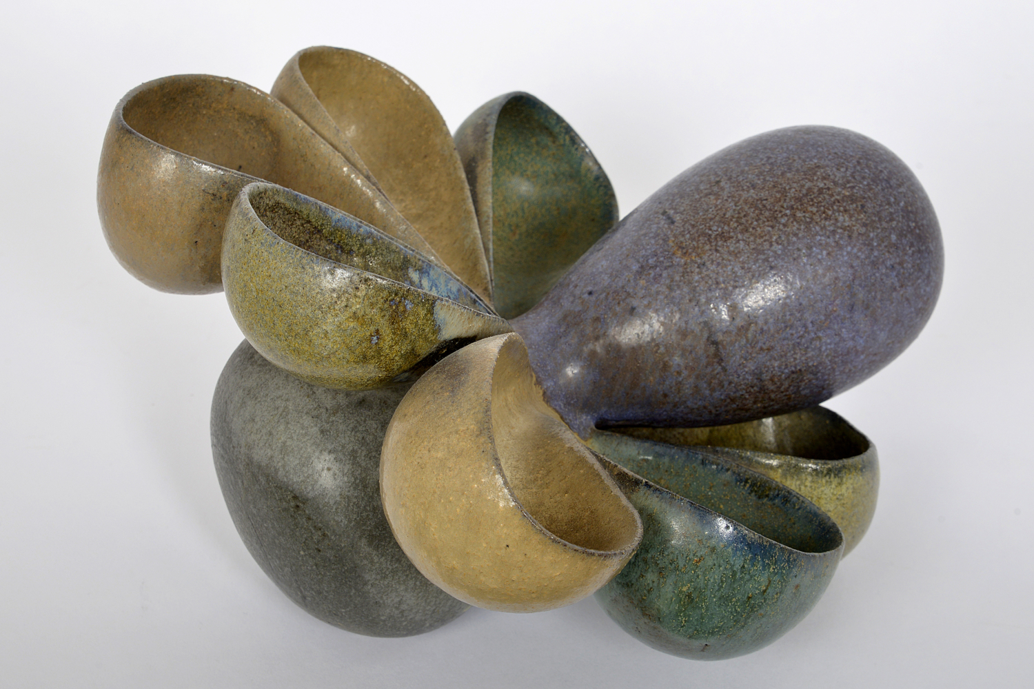 Beate Kuhn – Ceramics and sculpture in the Galerie Metzger